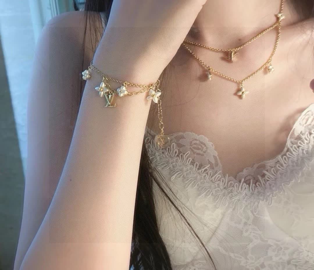 Louis Vuitton Double Layered Gold Chain Necklace with Pearl Charms